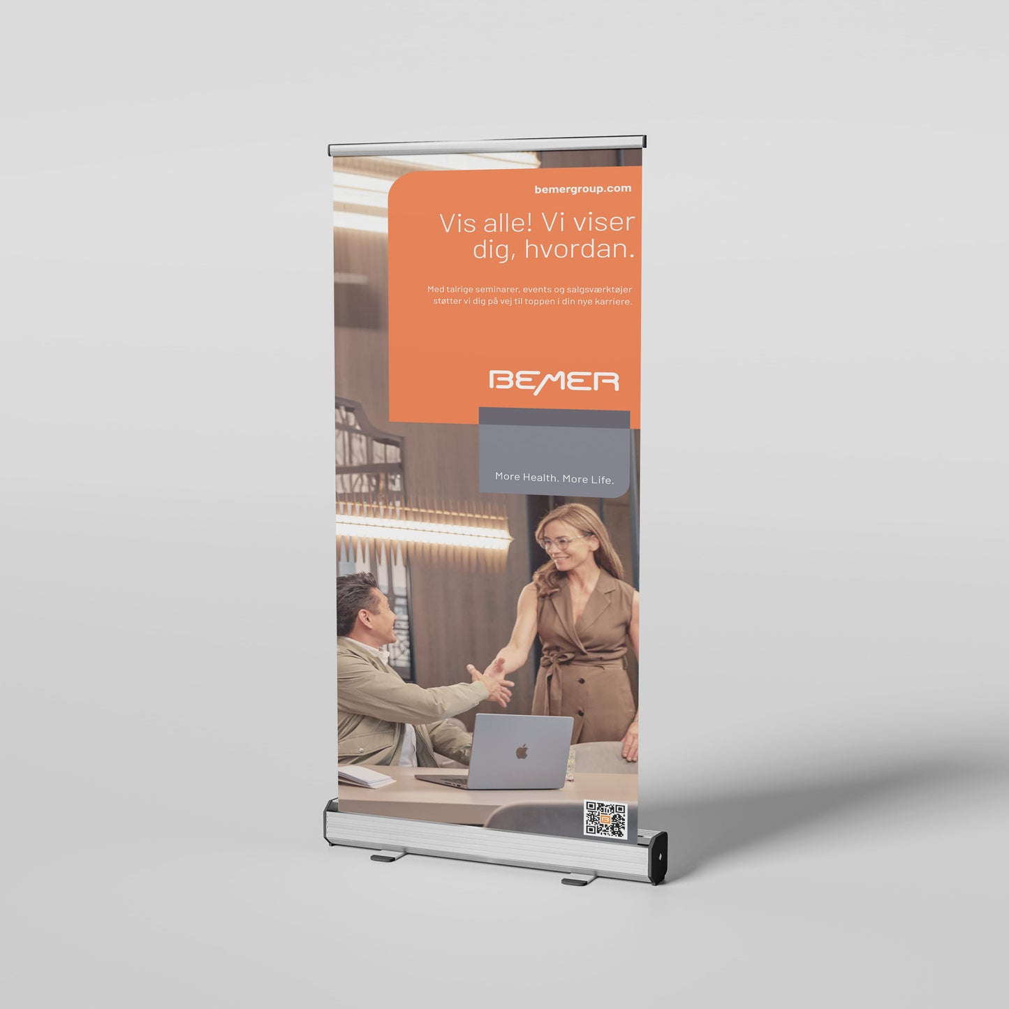 BUSINESS // Show it to everyone # 02 Roll Up - Data Download